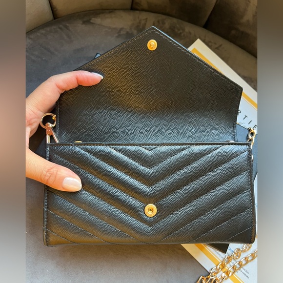 YSL Cassandre envelope black wallet on chain - Picture 7 of 13